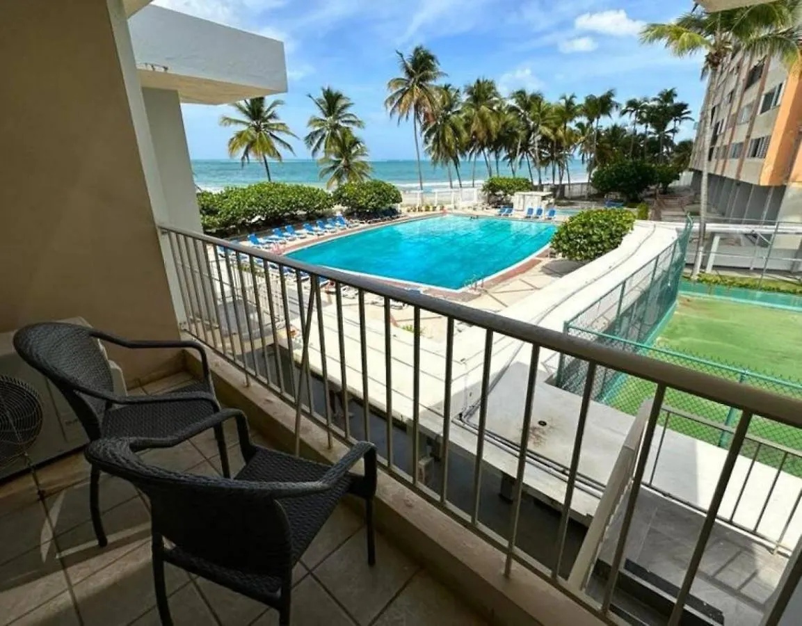 Kasa Poolside Balcony For 2 Daire San Juan